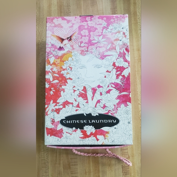 Chinese Laundry Blaze Black Satin Heels - Picture 8 of 8